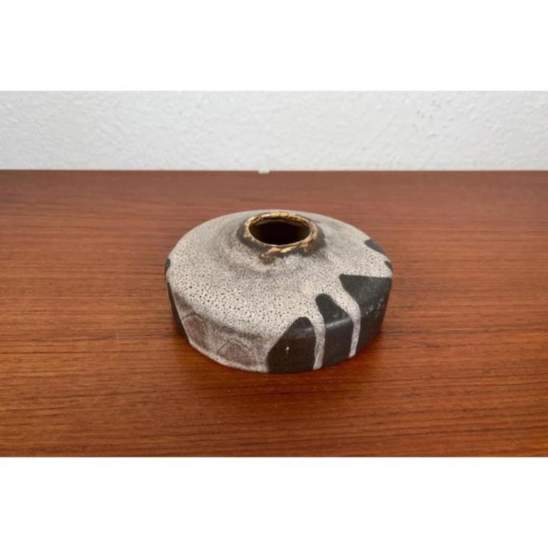 Vaso di Studio Pottery tedesco di metà secolo di Kunsthandwerkstatt, anni '60 In condizioni ottime in vendita a Hamburg, DE