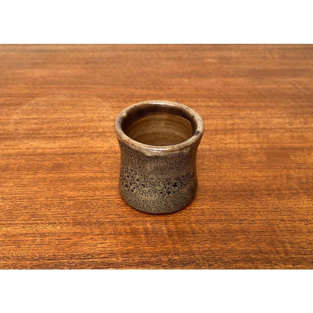 Deutsche Studio-Keramikvase oder Becher aus der Mitte des Jahrhunderts von Anke Rasche-Suhr, 1960er Jahre im Angebot 5