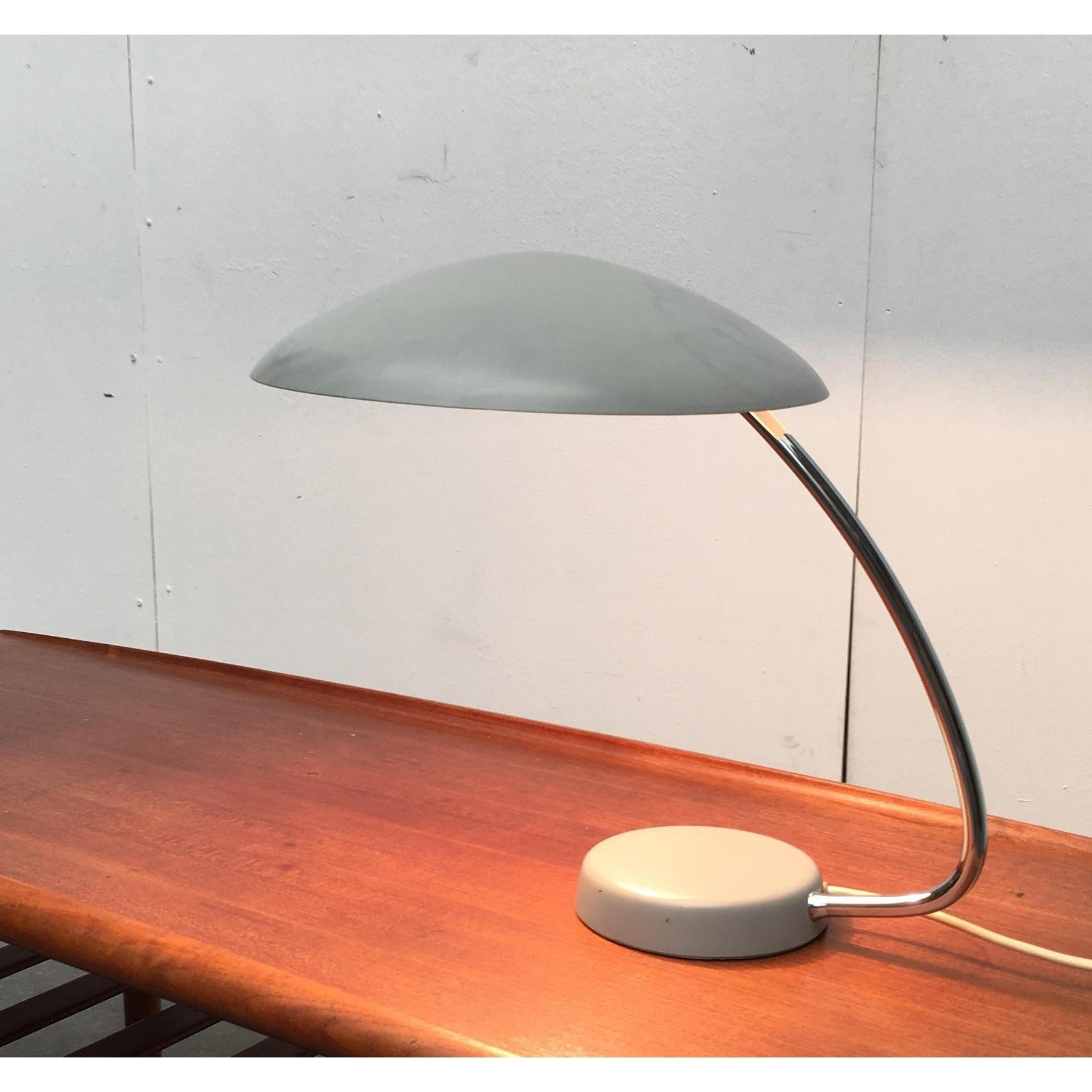 Lámpara de mesa alemana de mediados de siglo de Cosack Moderno de mediados de siglo en venta