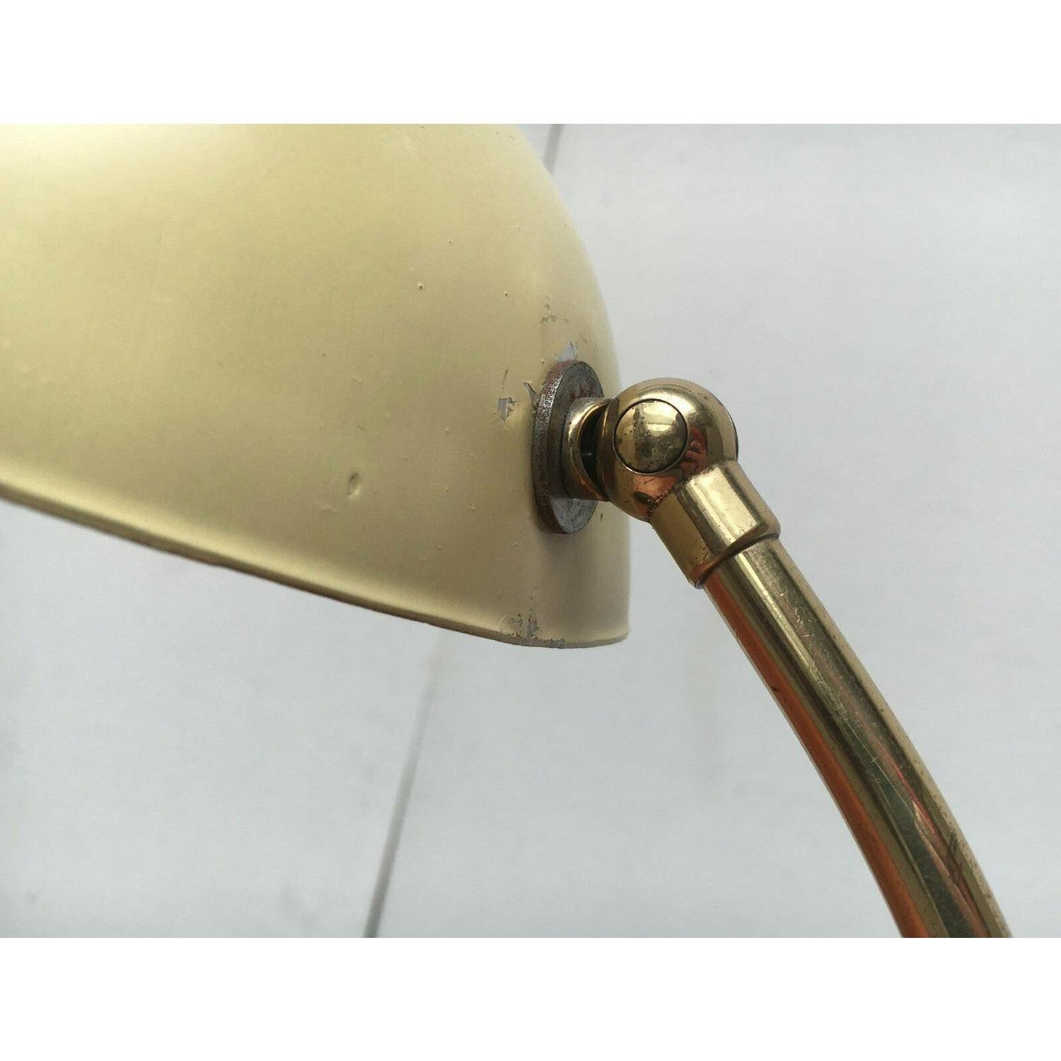 Lampada da tavolo tedesca di metà secolo in metallo di Cosack, anni '60 in vendita 5