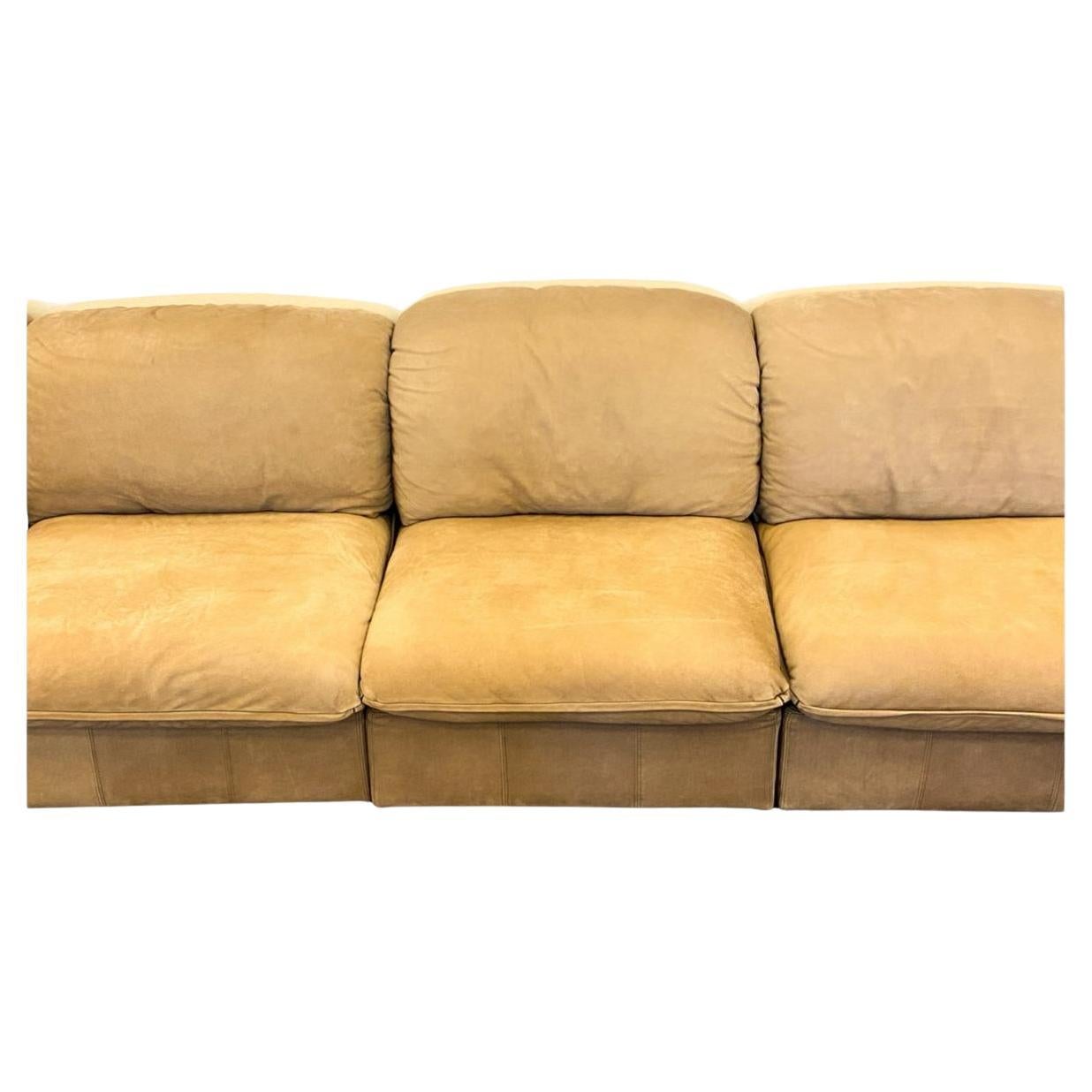 Mid century German tan suede leather puffy modular sofa by Laauser In Good Condition In BROOKLYN, NY