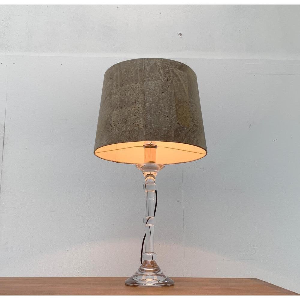Lampada da tavolo in vetro Tiffany tedesca di metà secolo di Ingo Maurer, anni '60 in vendita 3