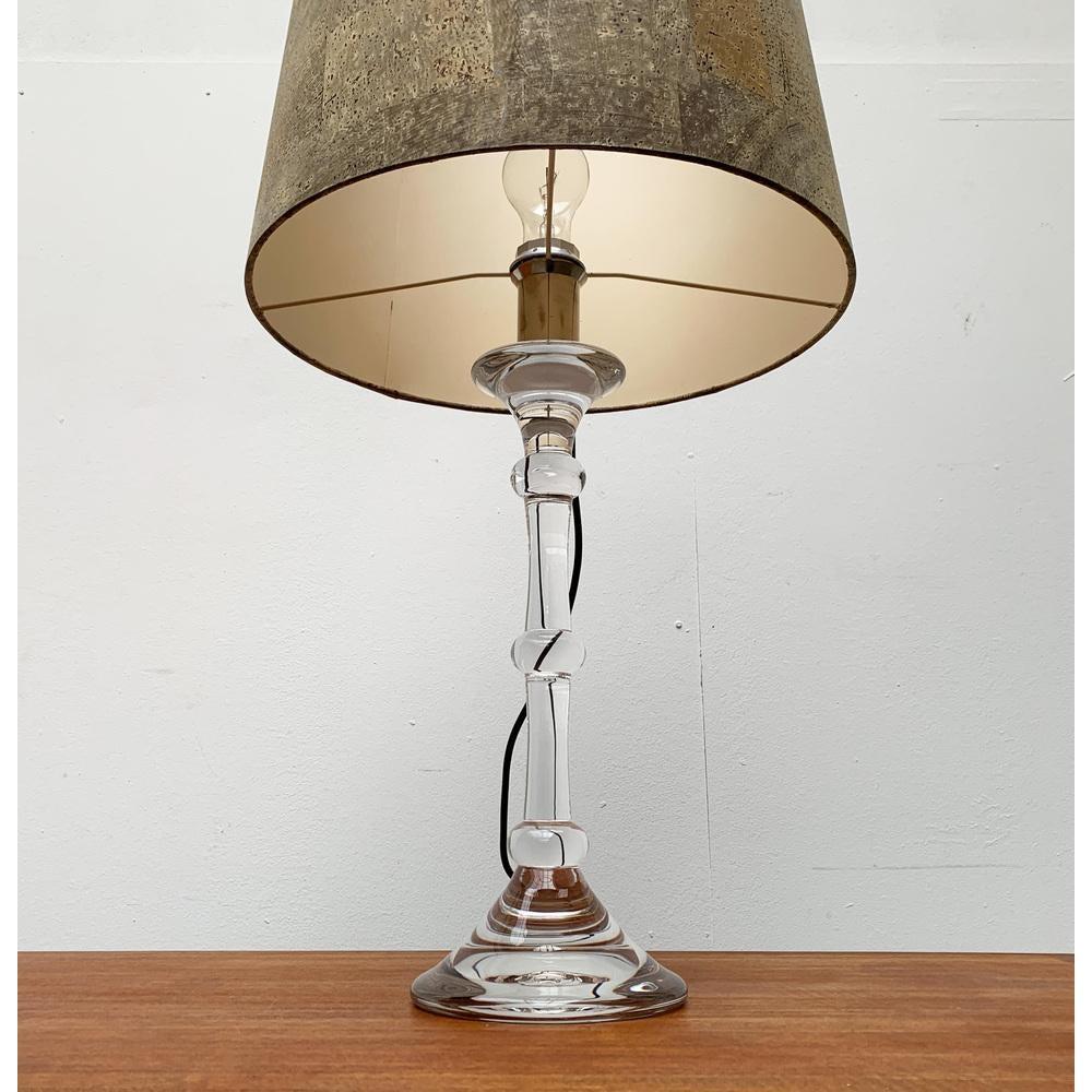 XX secolo Lampada da tavolo in vetro Tiffany tedesca di metà secolo di Ingo Maurer, anni '60 in vendita