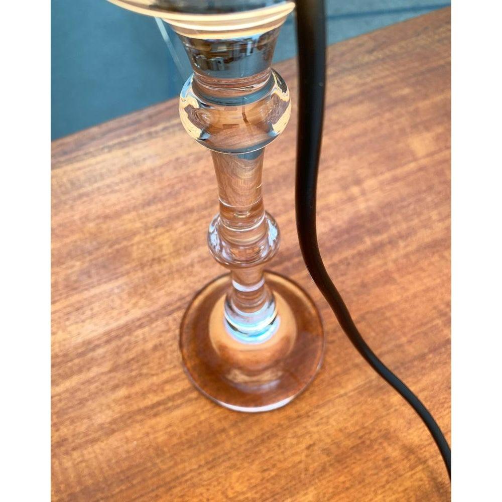 Métal Lampe de table en verre Tiffany allemande du milieu du siècle par Ingo Maurer, années 1960 en vente