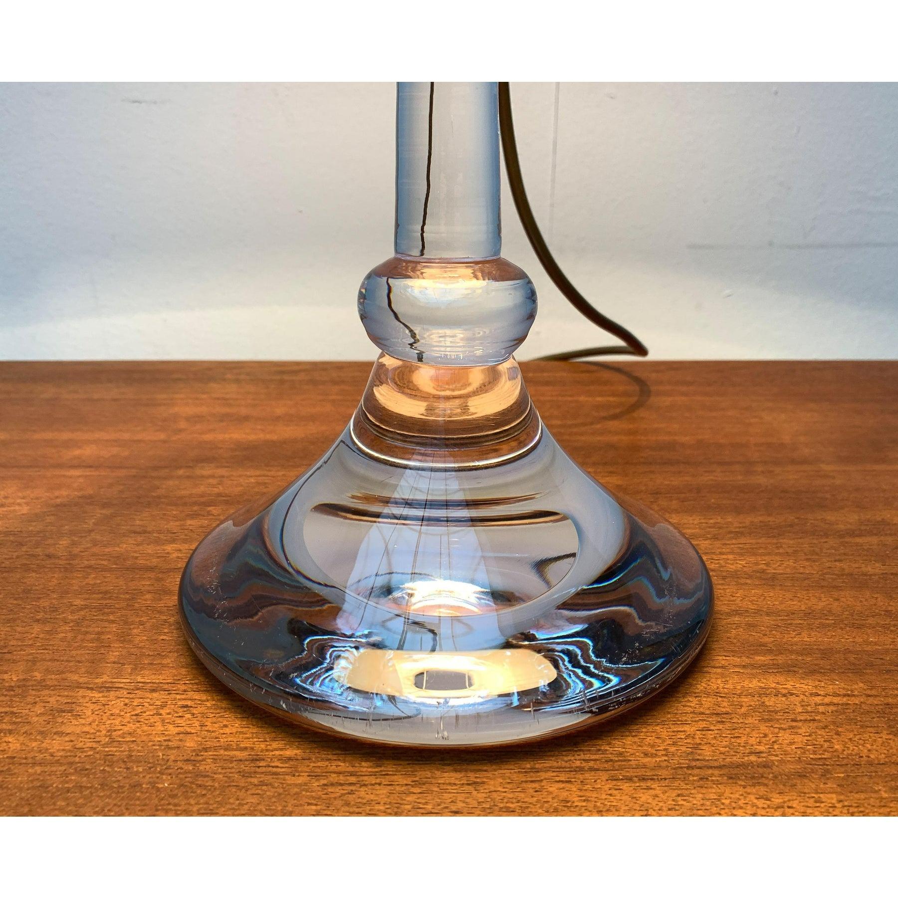 Lampada da tavolo in vetro Tiffany tedesca di metà secolo di Ingo Maurer, anni '60 in vendita 2
