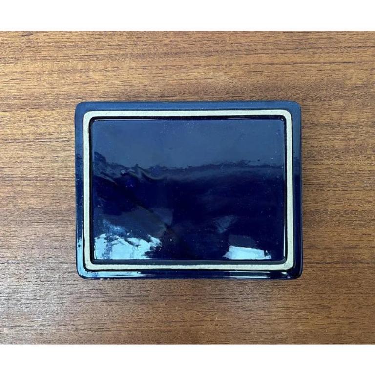 Caja de cerámica de coleccionista Tosca Sorena 4711 alemana de mediados de siglo con tapa, años 60 siglo XX en venta