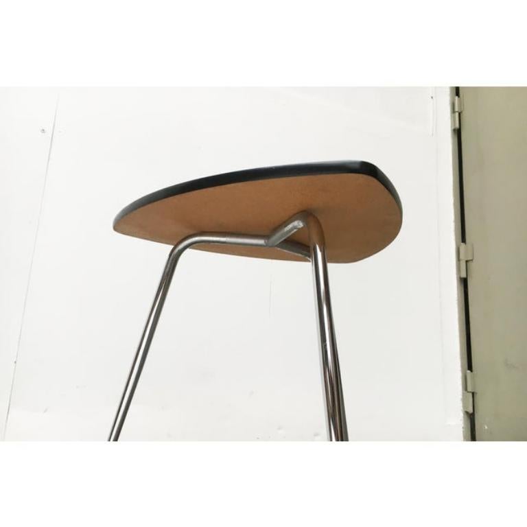 20ième siècle Table basse tripode allemande du milieu du siècle pour Mauser Werke Waldeck, années 1950 en vente