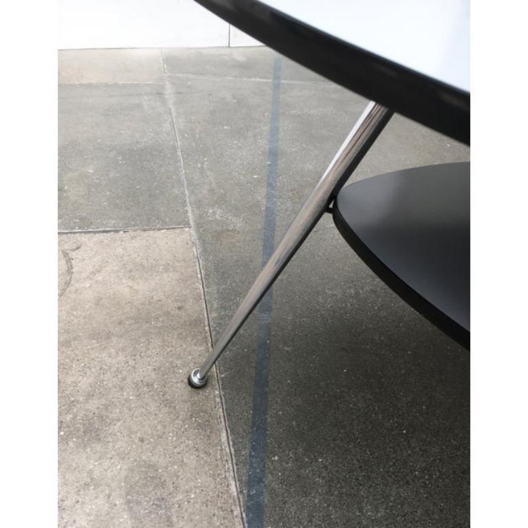 Table basse tripode allemande du milieu du siècle de Mauser Werke Waldeck, années 1950 Bon état - En vente à Hamburg, DE