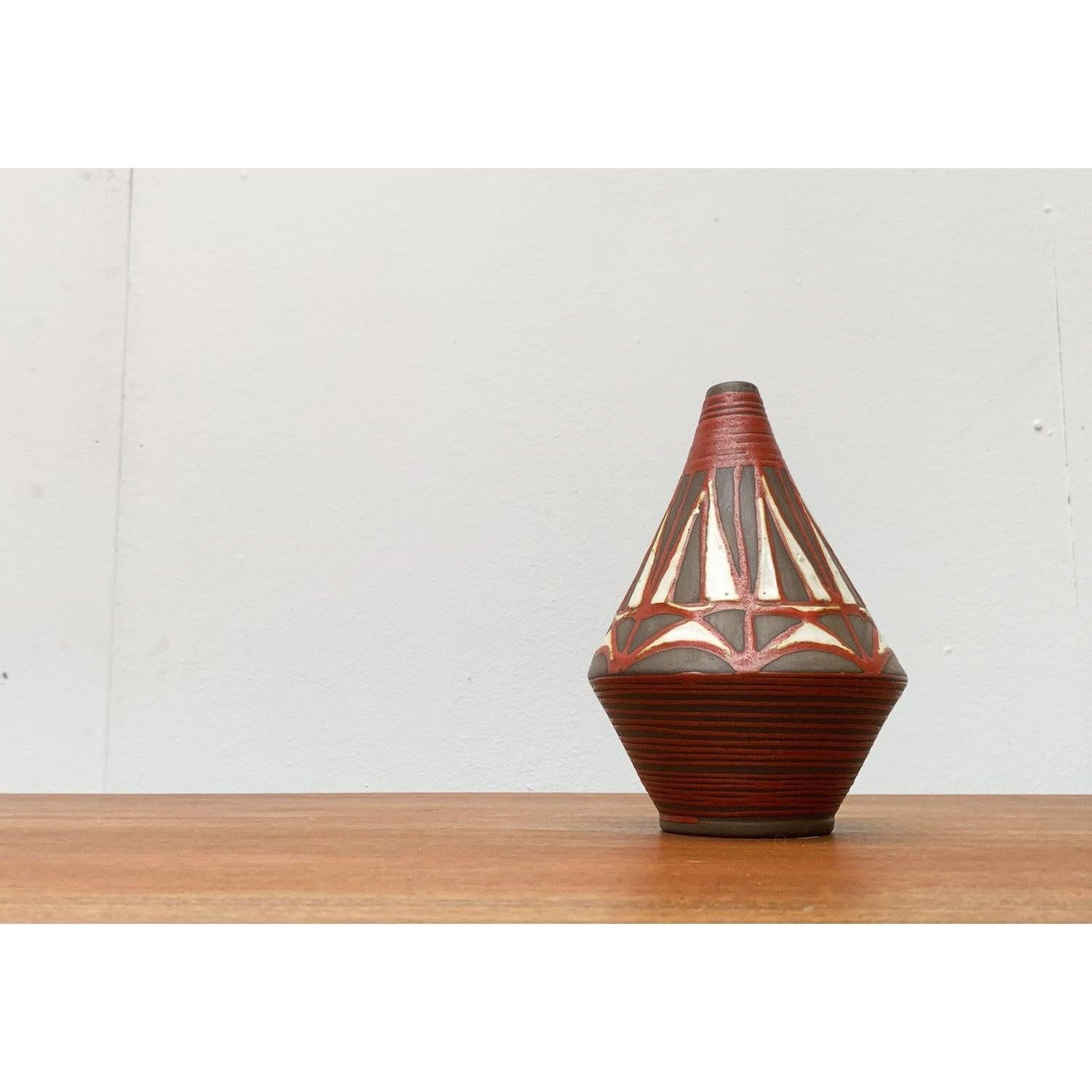 Vaso tedesco di metà secolo di Heidi Kippenberg, anni '60 in vendita 3