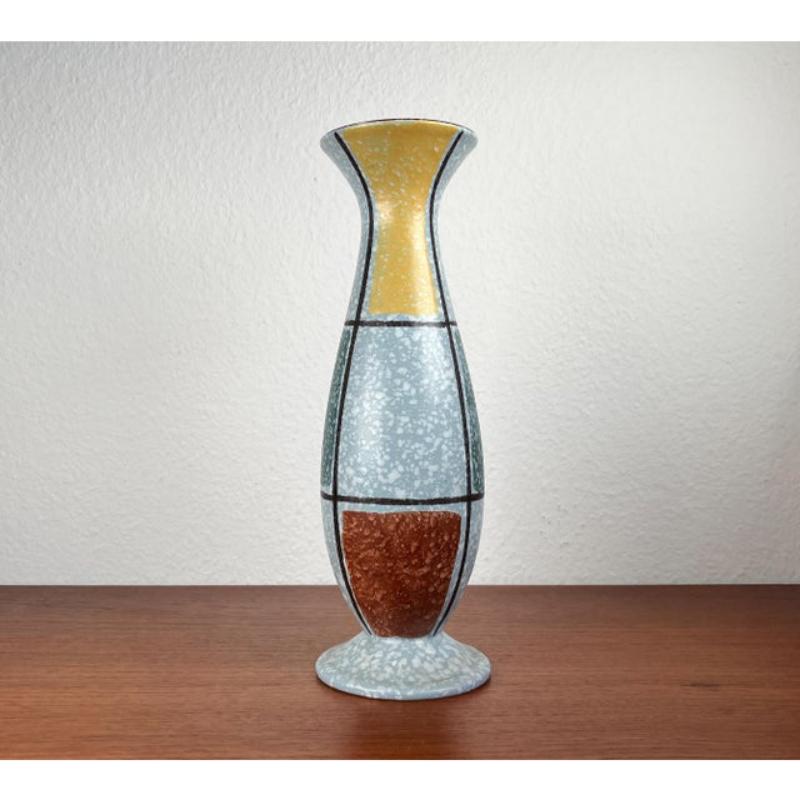 Mid-Century moderno Vaso tedesco di metà secolo di Übelacker Keramik, anni '60 in vendita