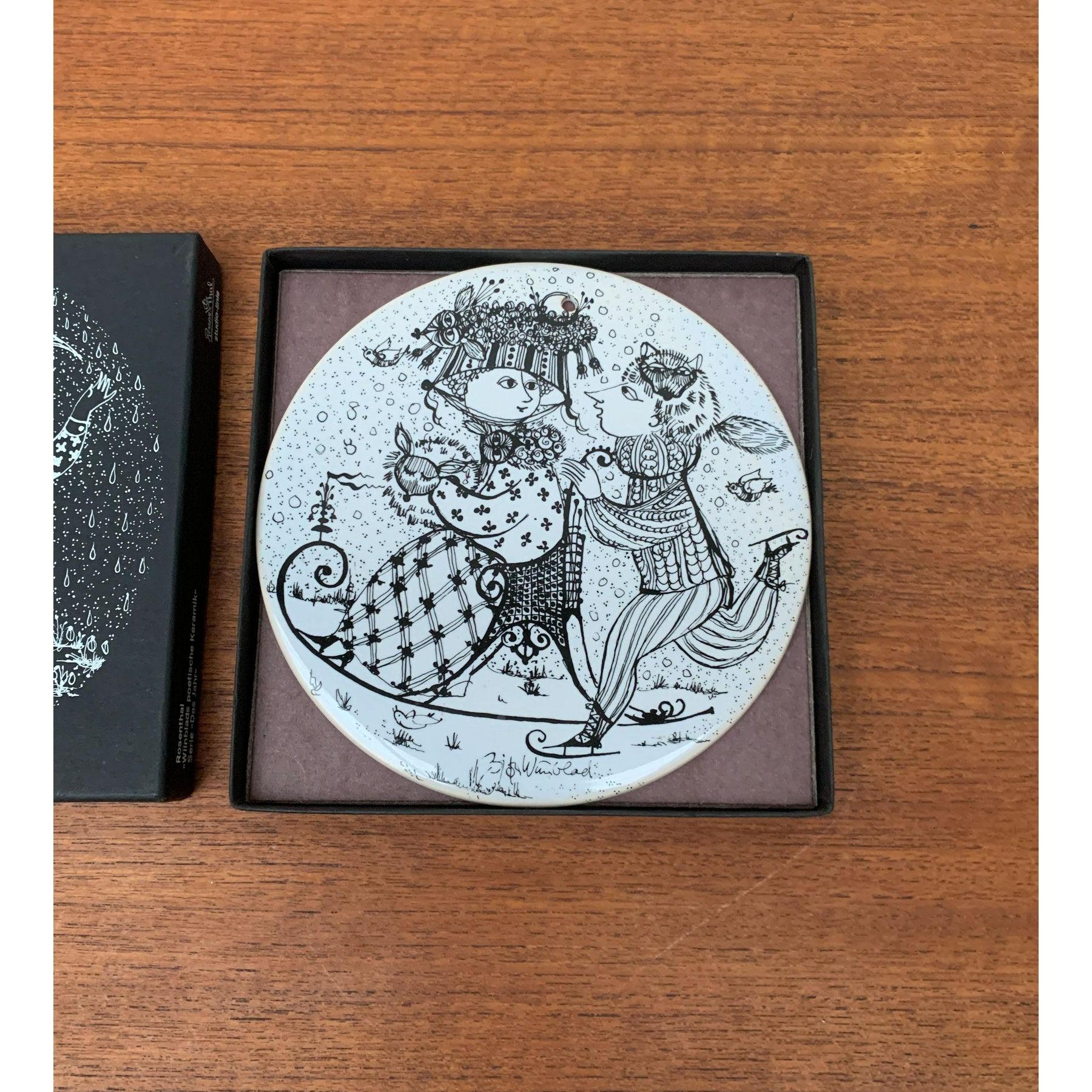 Plaque murale allemande blanche du milieu du siècle dernier, années 1960 en vente 2