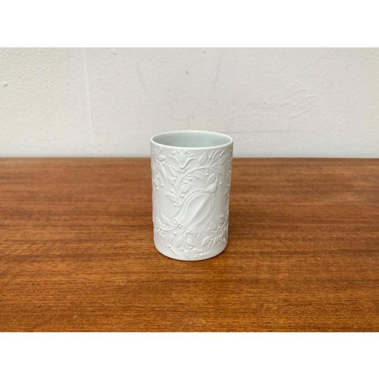 Mid-Century German White Porcelain Vase by Bjørn Wiinblad for Rosenthal, 1960s For Sale 1
