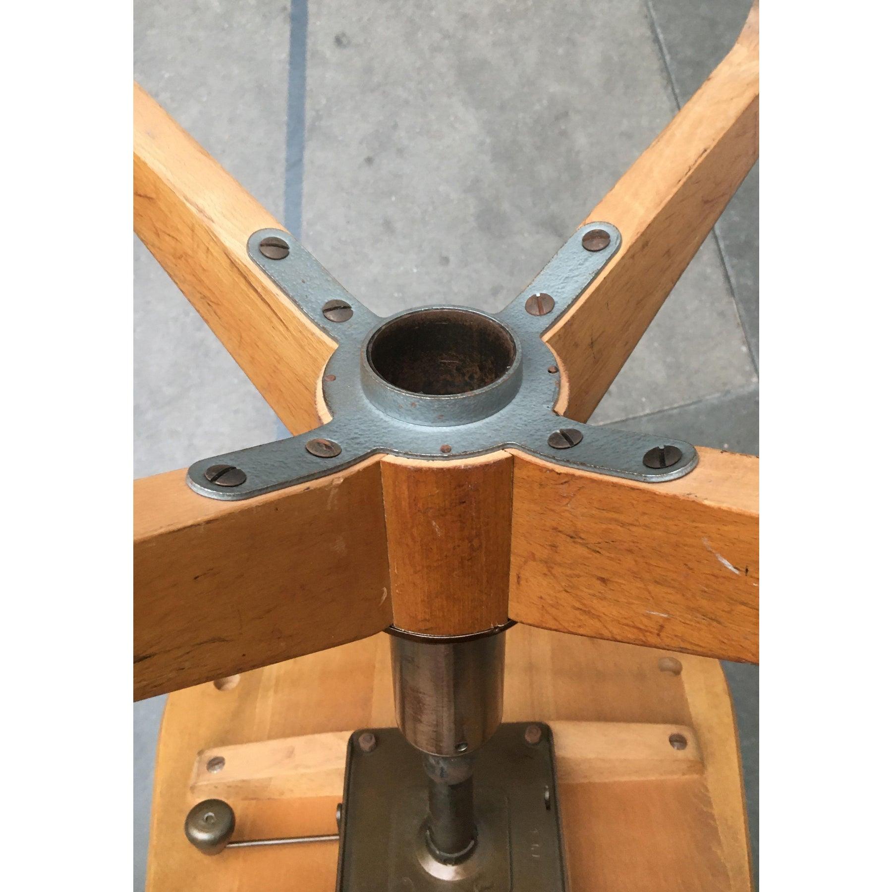 Mid-Century German Wooden Swivel Chair from Sedus For Sale 6