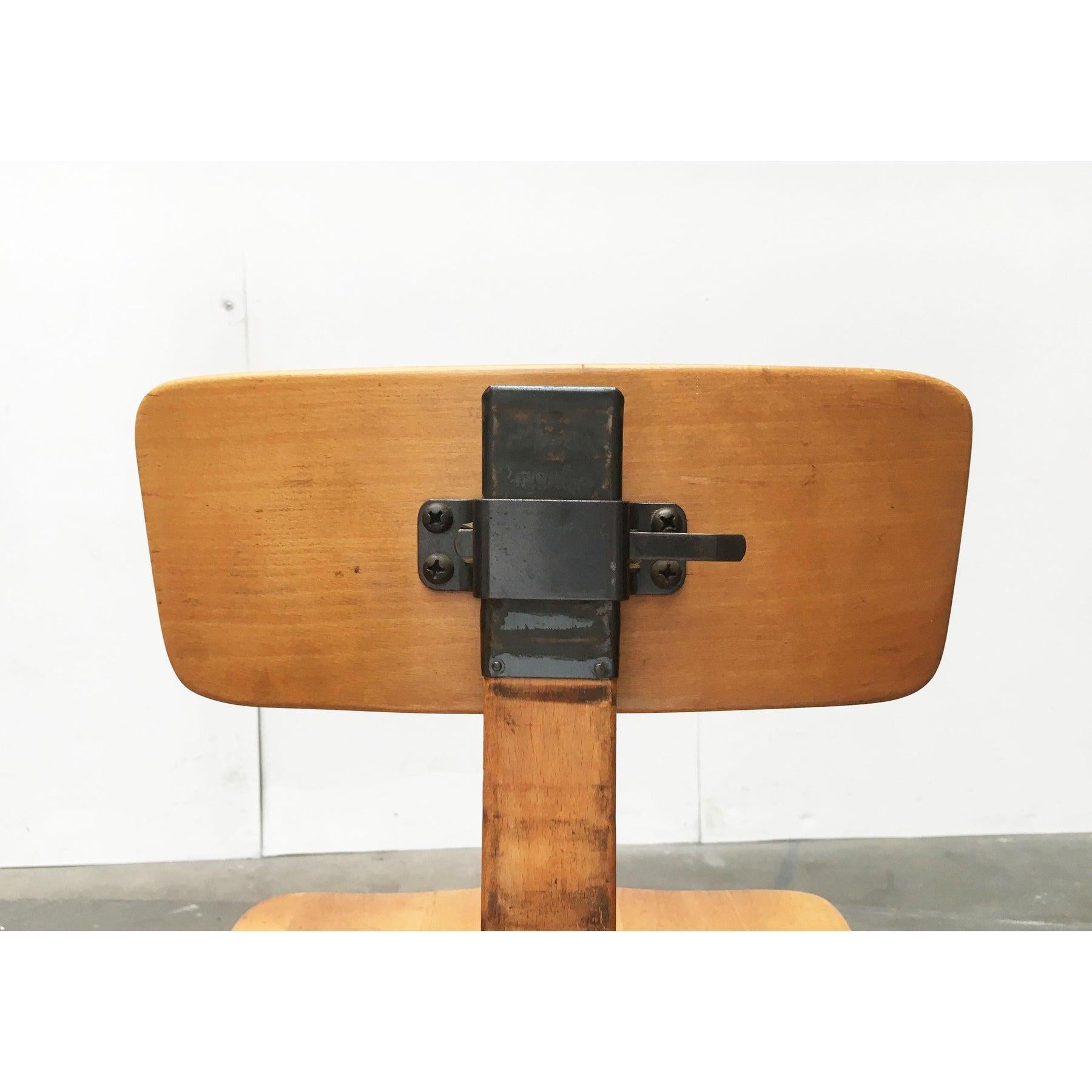 Mid-Century German Wooden Swivel Chair from Sedus For Sale 3