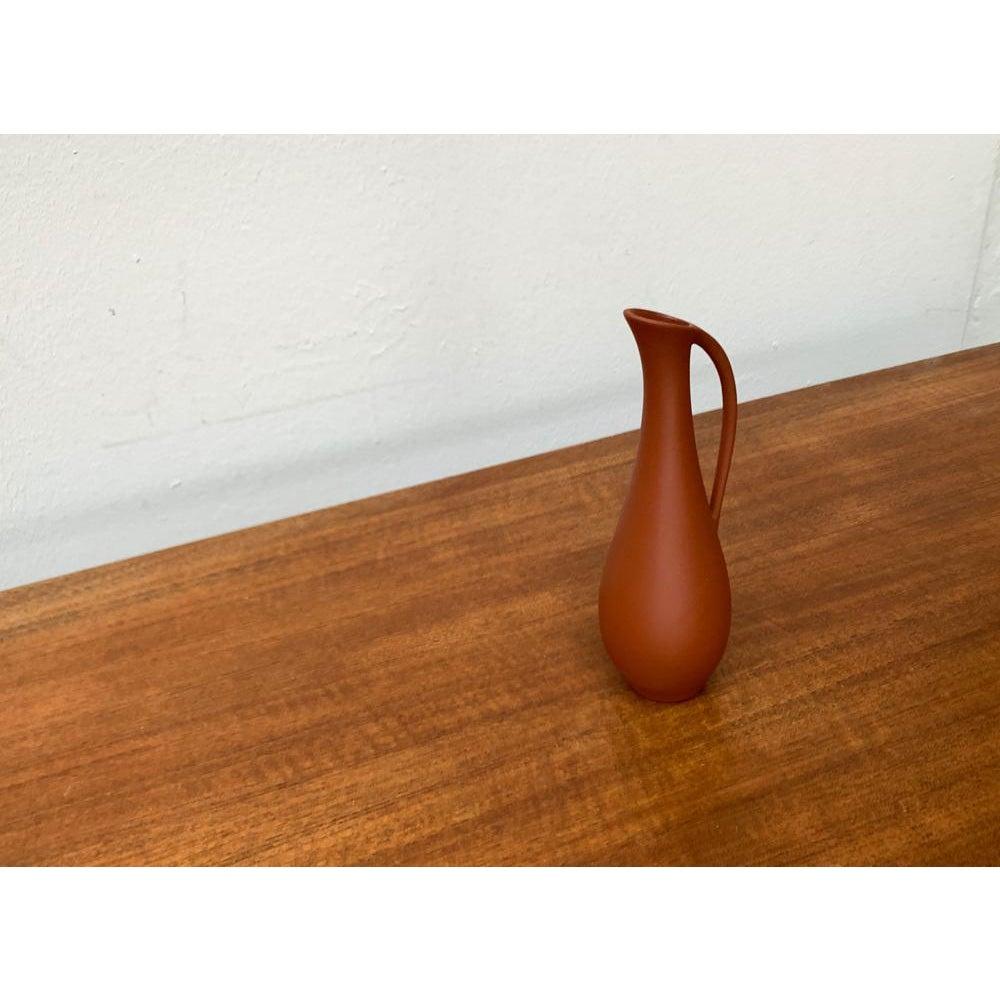 Tedesco Vaso a caraffa in terra-sigillata Wormser tedesco di metà secolo, anni '60 in vendita