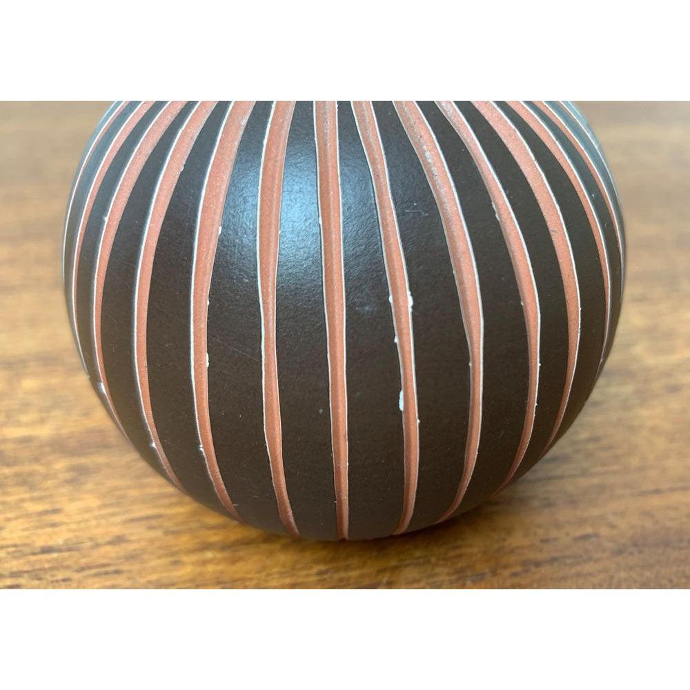 XX secolo Vaso in ceramica Wormser Terra-Sigillata tedesco di metà secolo, anni '60 in vendita