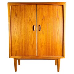 Banco de madera de teca de mediados de siglo ACO Møbler Axel Christensen