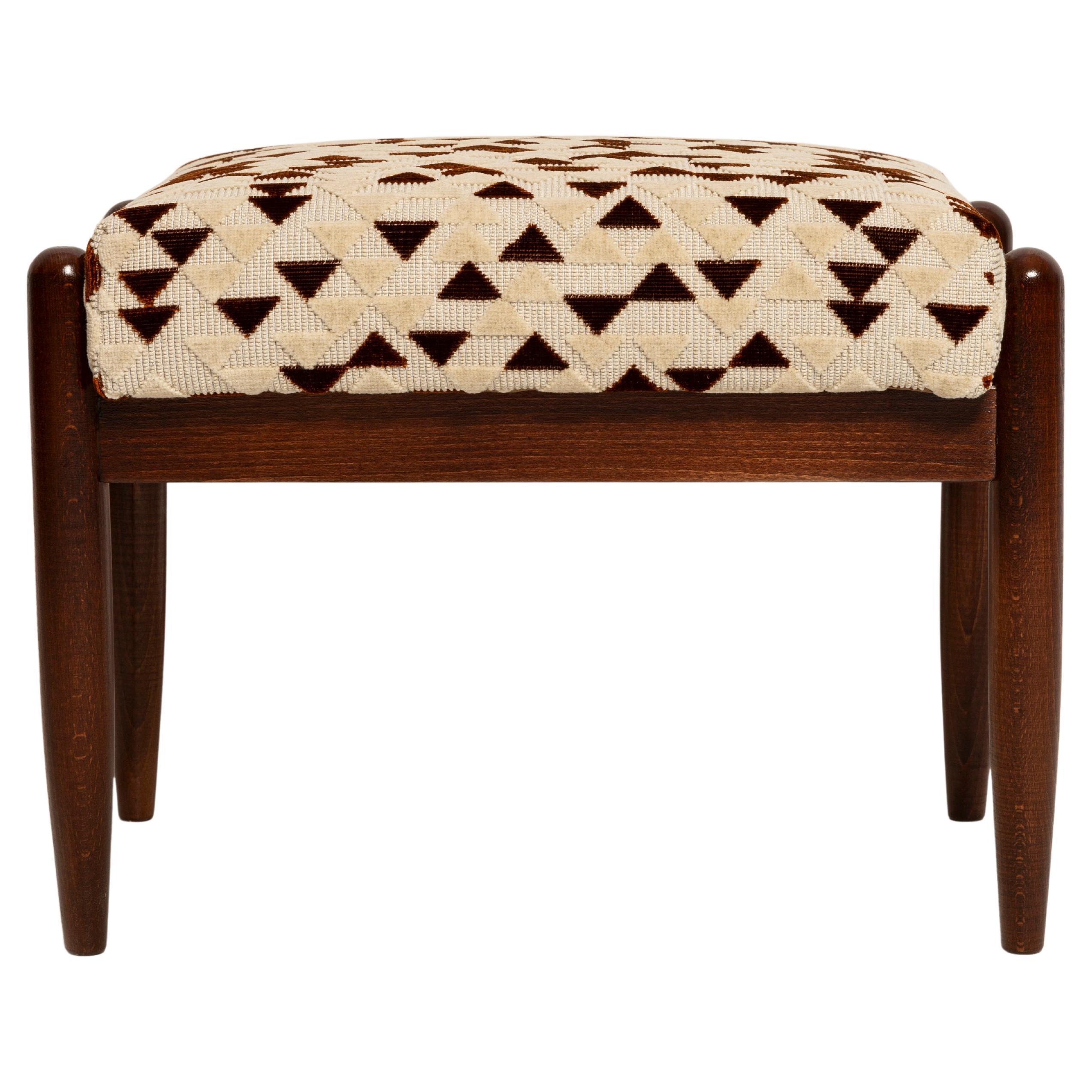 Tabouret GFM du milieu du siècle en jacquard de dessin par Dedar, E. Homa, Europe, années 1960
