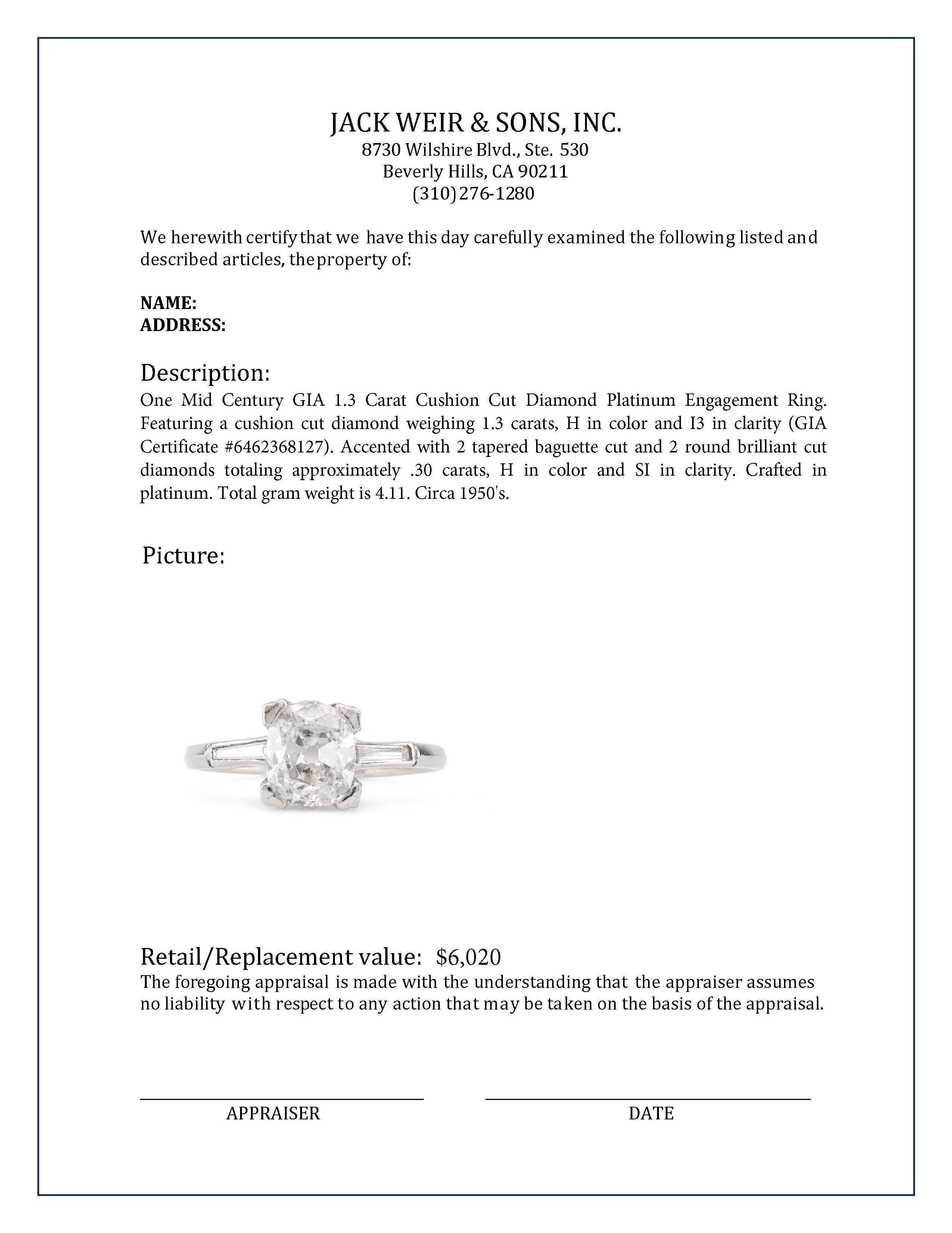 Verlobungsring aus Platin mit GIA 1,3 Karat Diamant im Kissenschliff, Mid-Century 1