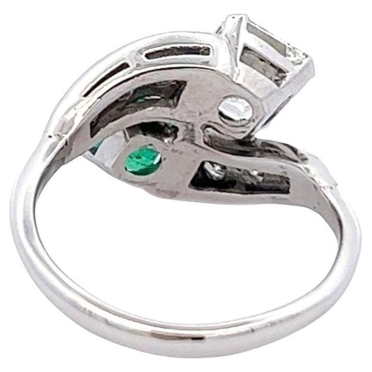 Midcentury GIA 1.50 Carats Asscher Cut Diamond Emerald Platinum Toi et Moi Ring 2