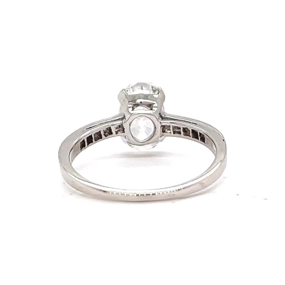 Women's or Men's Mid Century GIA 1.51 Carats Oval Cut Diamond Platinum Engagement Ring