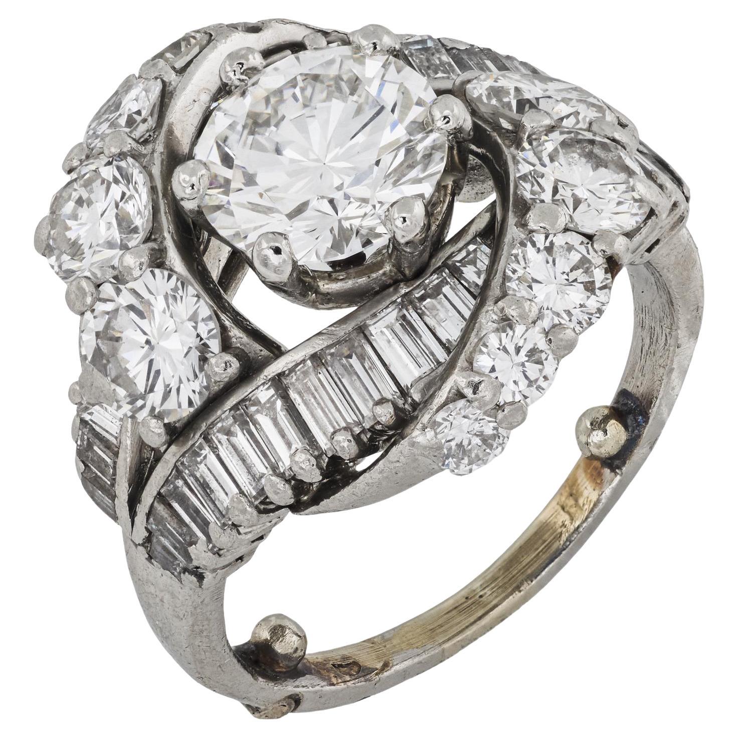 Anello da cocktail in platino con diamante GIA da 1,65 carati, risalente alla metà del secolo scorso