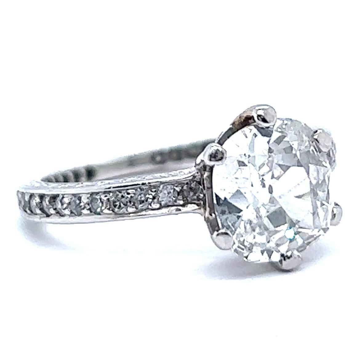 Women's or Men's Mid-Century GIA 1.76 Carats Antique Cushion Cut Diamond Platinum Engagement Ring