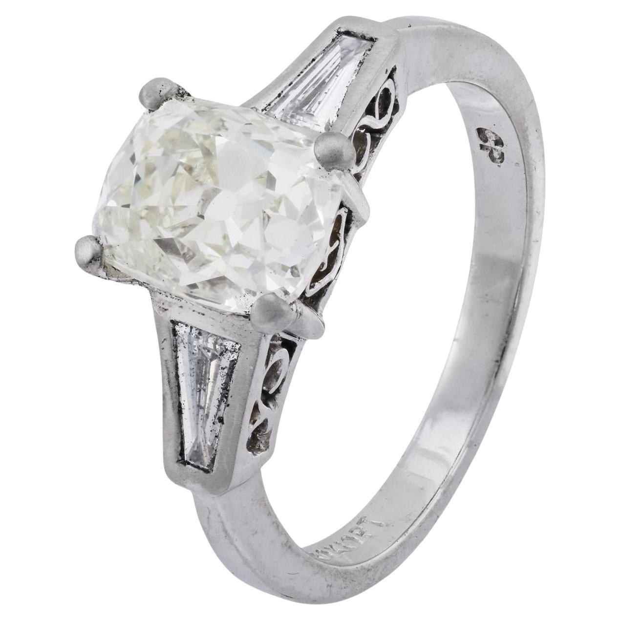 Bague de fiançailles en platine de 2.01 carats de diamant taille ancienne GIA du milieu du siècle dernier