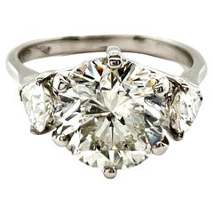 Mid Century GIA 2.01 Carat Round Brilliant Cut Diamond Platinum Three Stone Ring