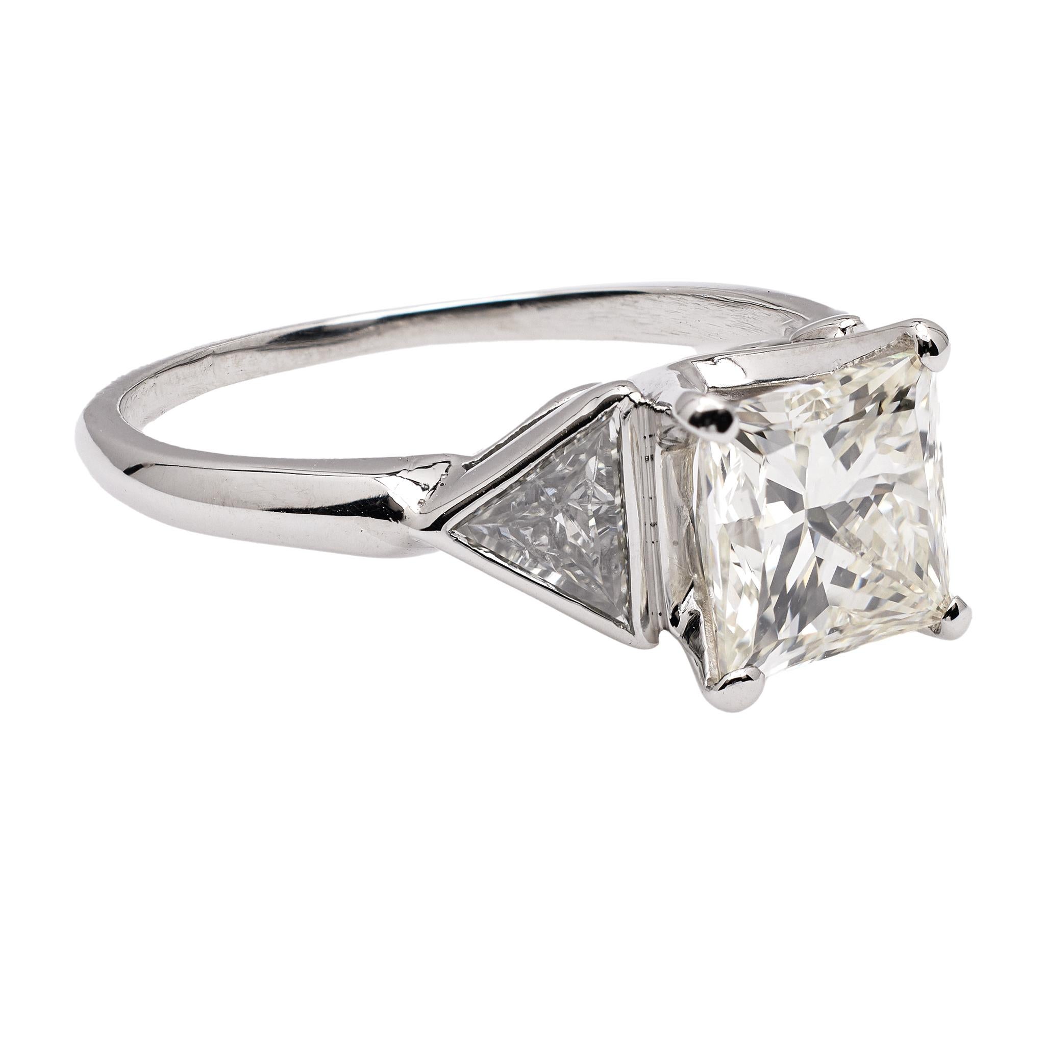 Mid Century GIA 2.02 Carat Princess Cut Diamond Platinum Three Stone Ring 1