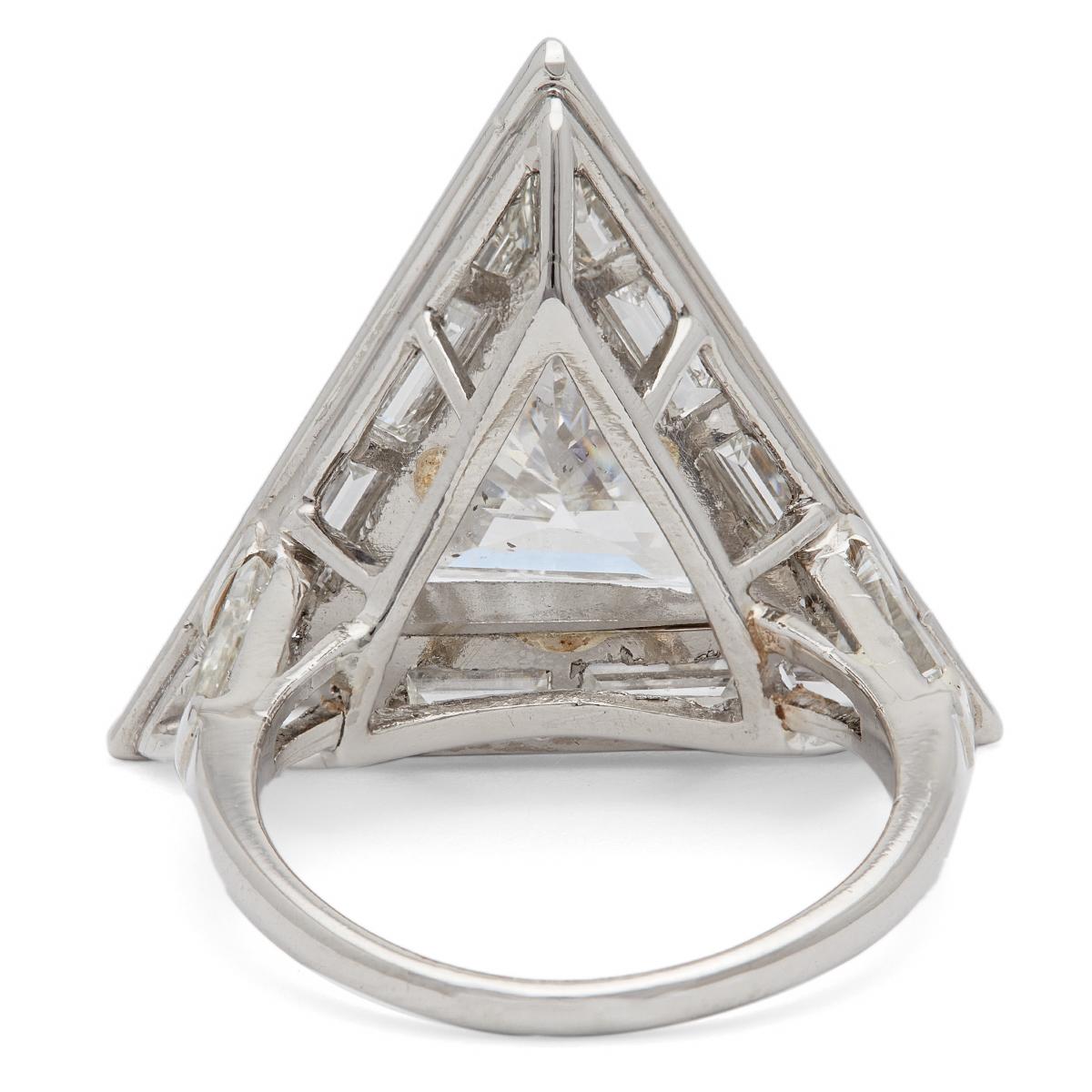 Mid Century GIA 2.45 Carats Diamond Platinum Triangle Cocktail Ring 1