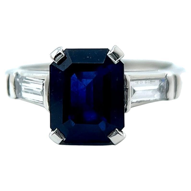 Mid Century GIA 2.56 Carats Sri Lanka Sapphire Diamond Platinum Ring