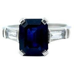 Mid Century GIA 2.56 Carats Sri Lanka Sapphire Diamond Platinum Ring