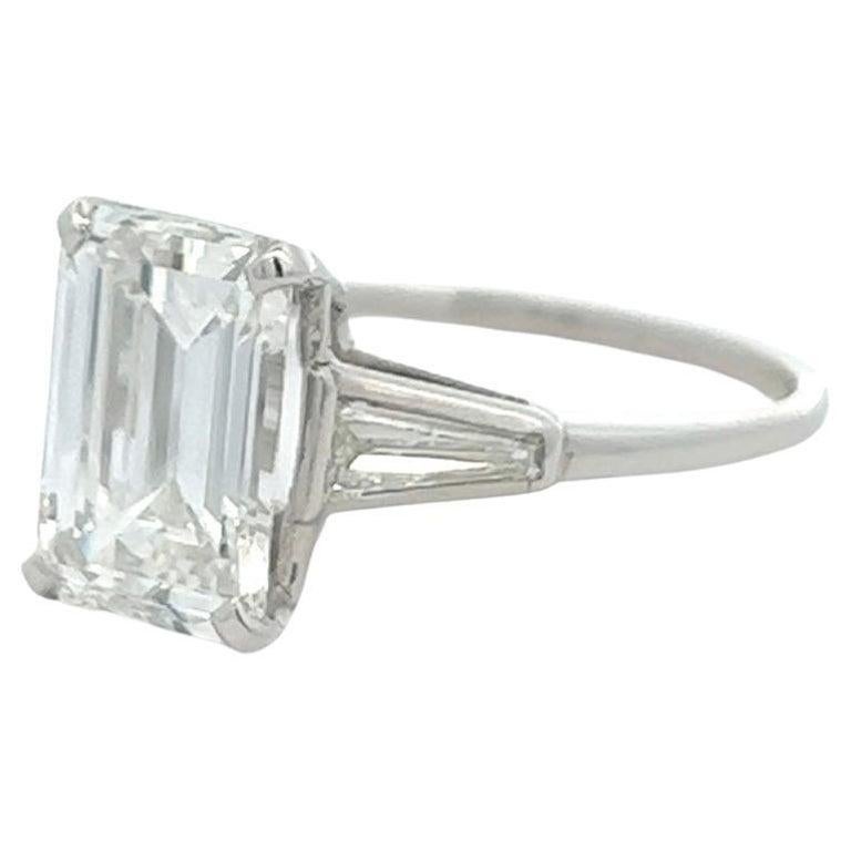 Women's or Men's Mid Century GIA 3.06 Carats Emerald Cut Diamond Platinum Engagement Ring