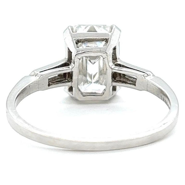 Mid-Century GIA 3.06 Carats Emerald Cut Diamond Platinum Engagement Ring 3