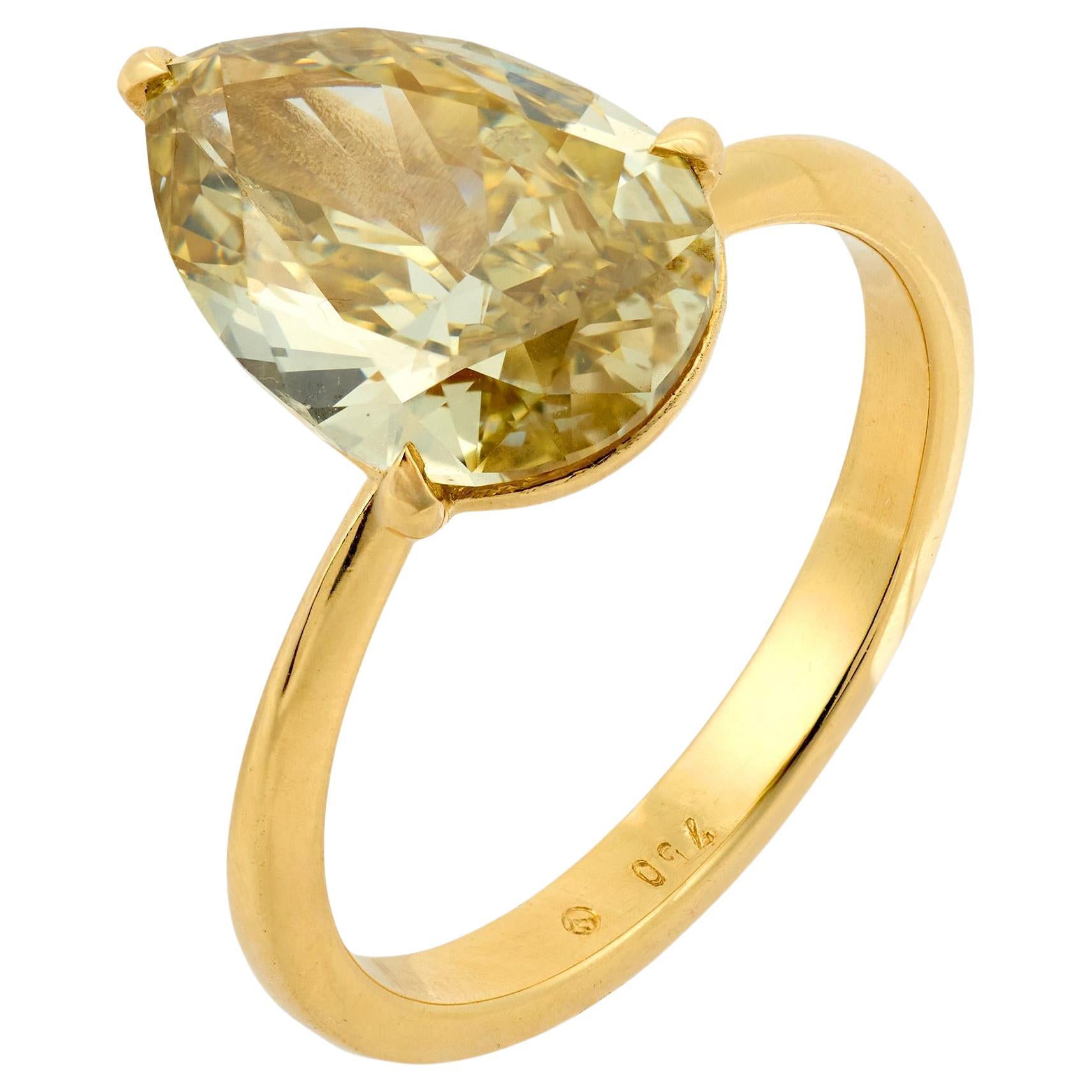 Mid Century GIA 3.08 carat fancy yellow pear shape diamond 18k yellow gold ring
