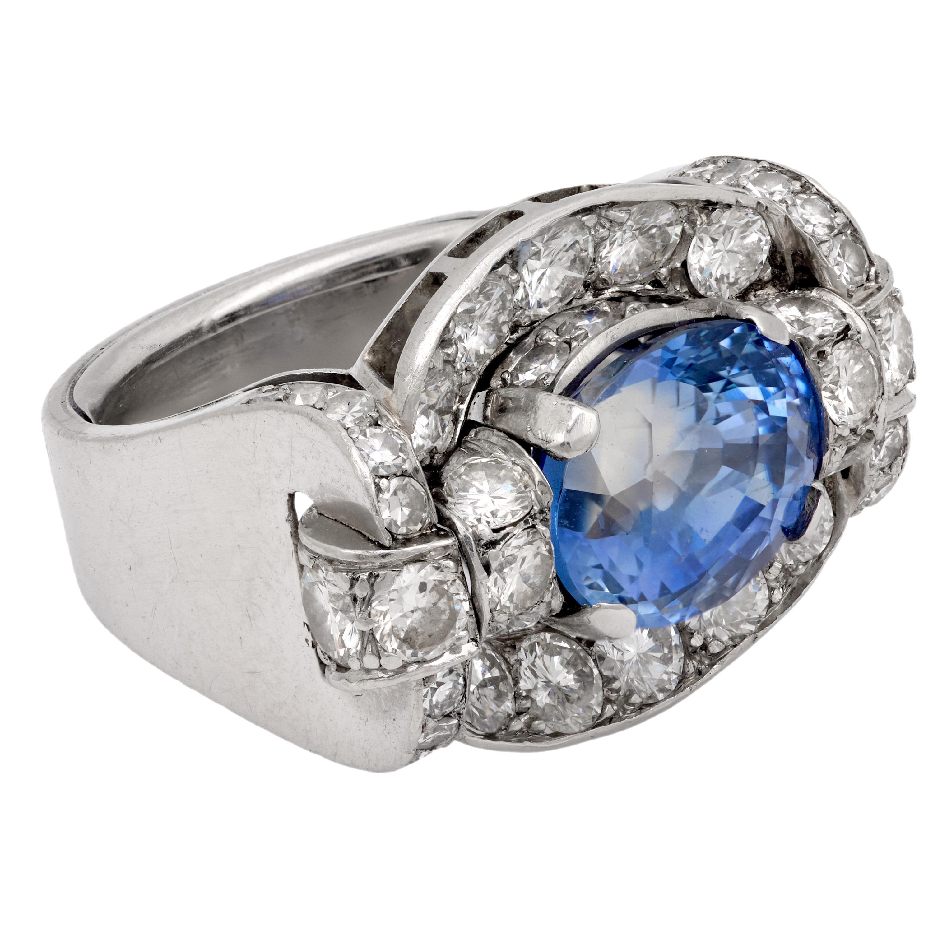 Mid Century GIA 4.55 carat no heat sapphire diamond platinum tank ring In Good Condition For Sale In Beverly Hills, CA