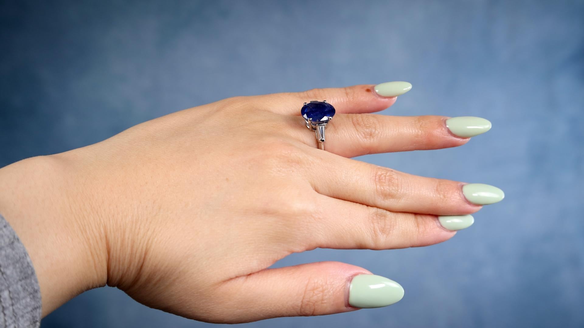Mixed Cut Mid-Century GIA 4.58 Carat Ceylon Sapphire Diamond Platinum Ring