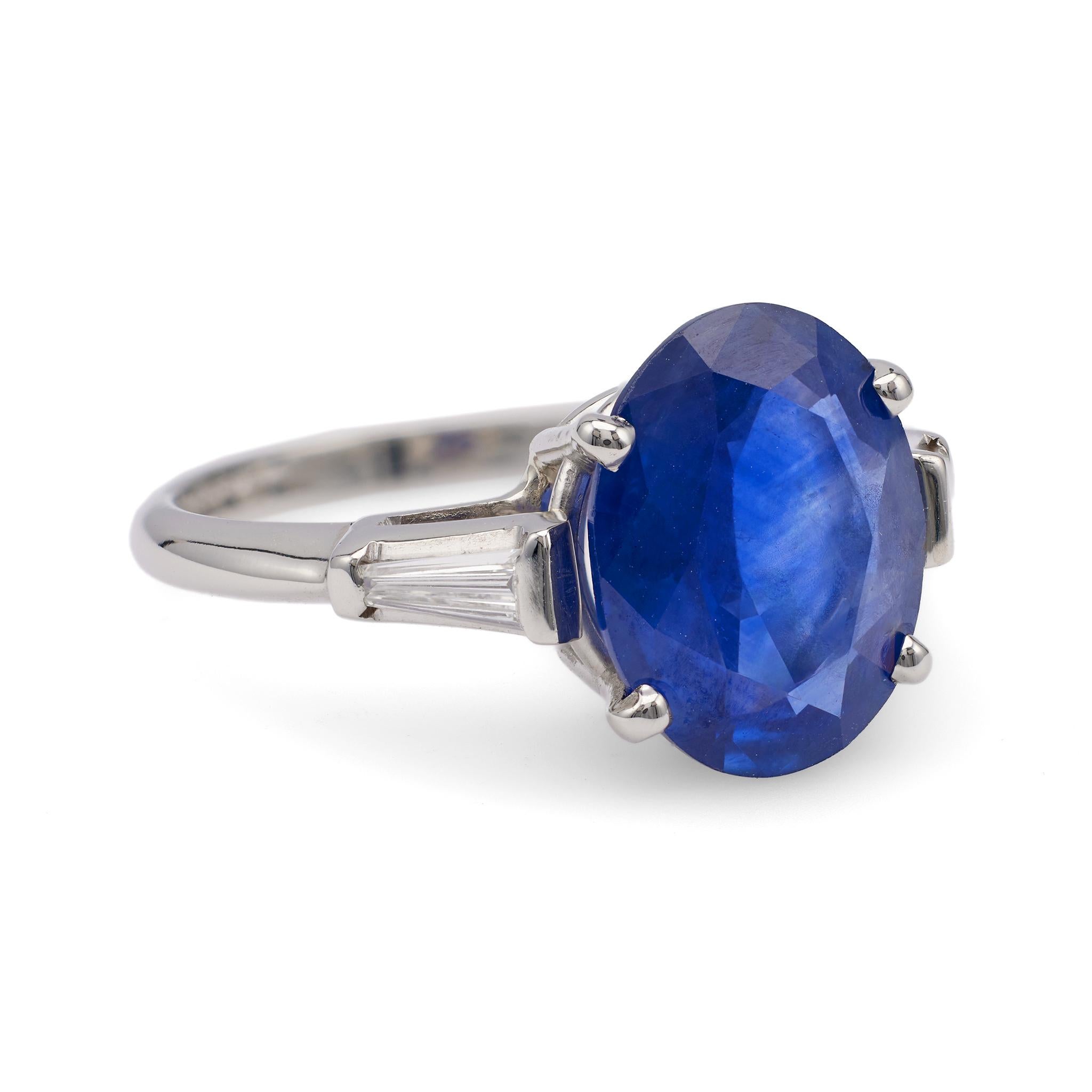 Mid-Century GIA 4.58 Carat Ceylon Sapphire Diamond Platinum Ring In Good Condition For Sale In Beverly Hills, CA