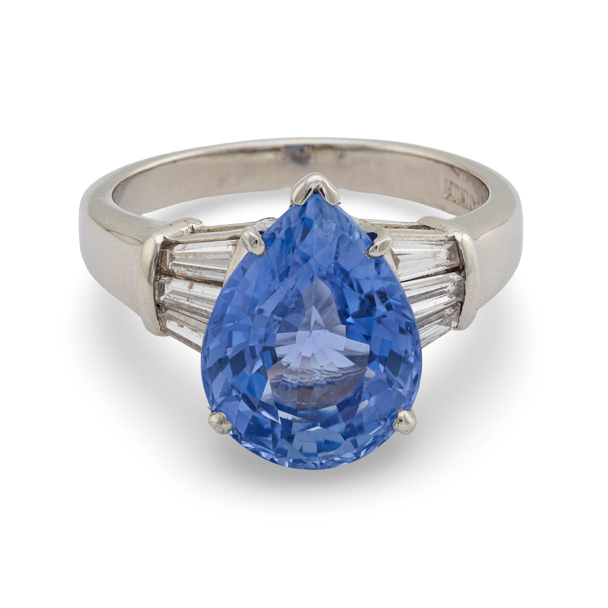 Contemporary Mid Century GIA 6.16 carat Ceylon sapphire diamond platinum ring For Sale