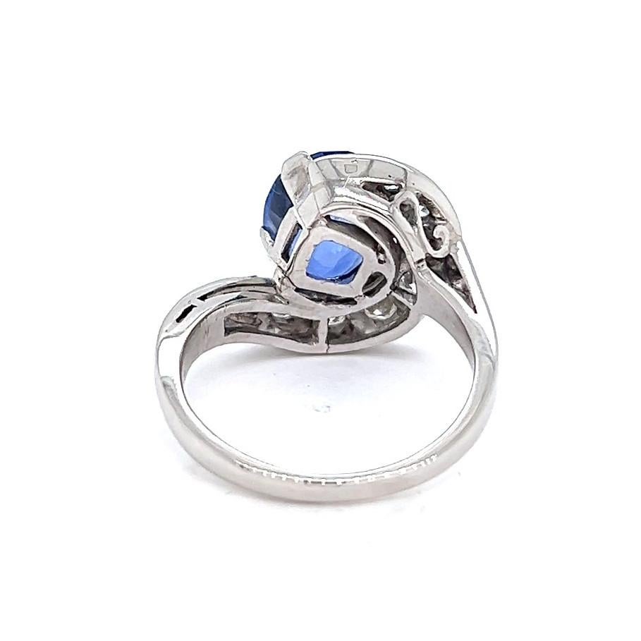 Mid Century GIA No Heat Ceylon Sapphire Diamond Platinum Swirl Ring 2