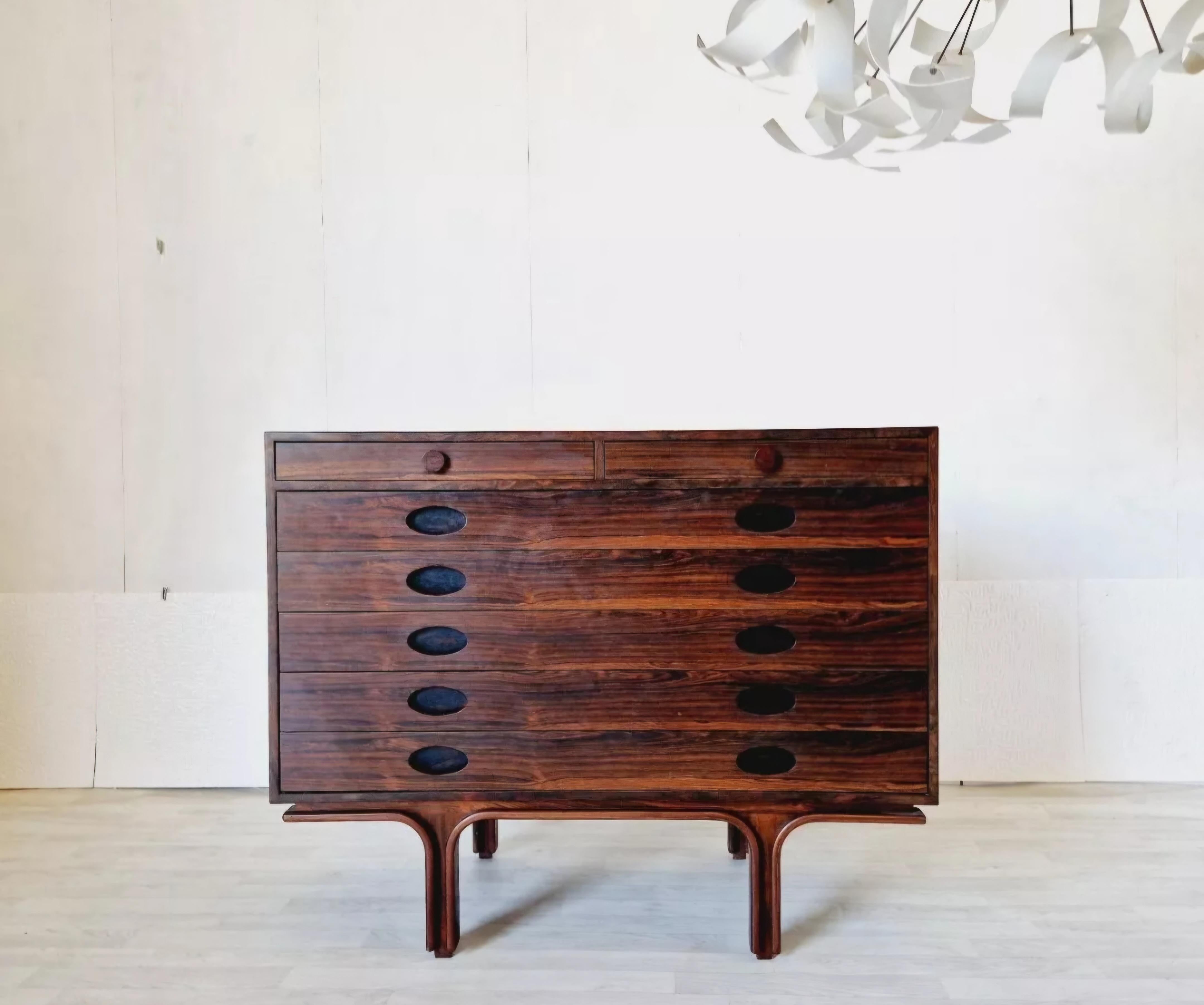 Mid-Century Modern Mid Century Gianfranco Frattini Commode 1926-2004 Model 522 For Sale