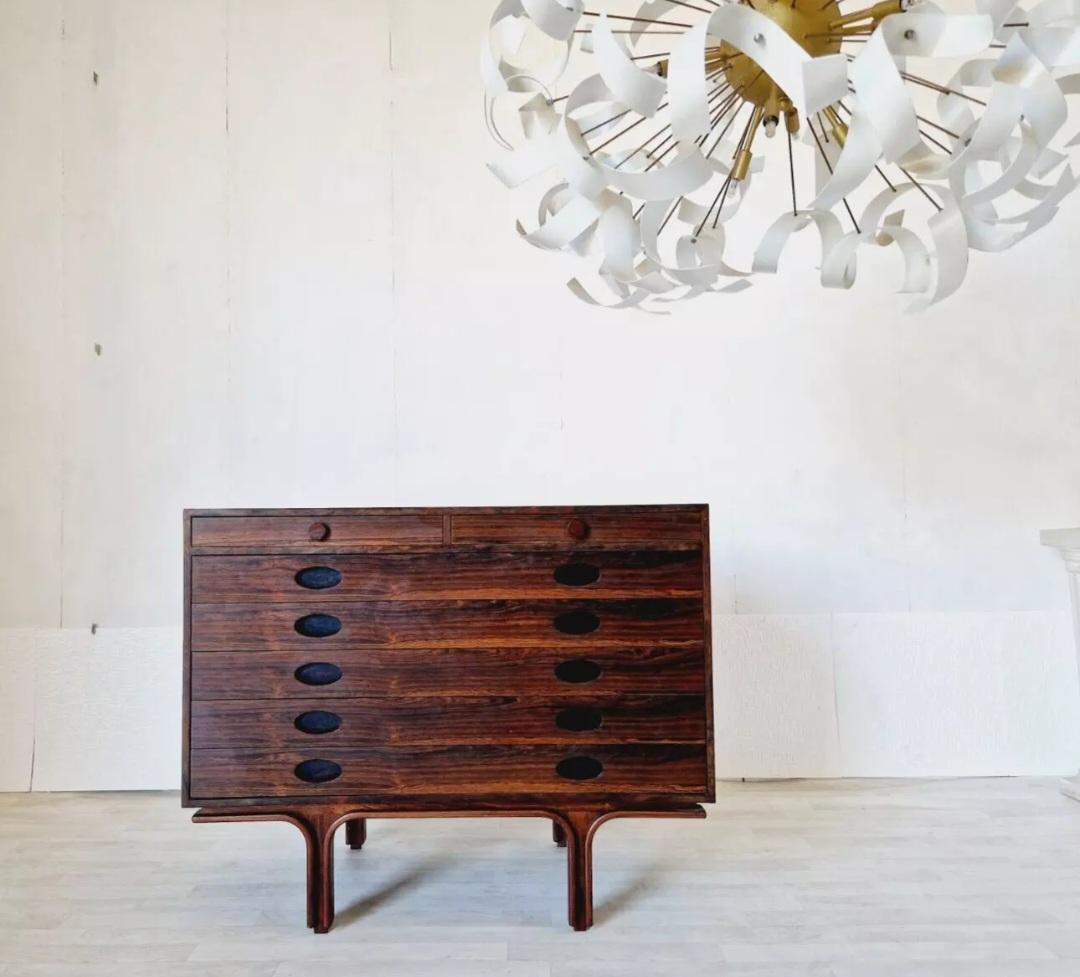 Wood Mid Century Gianfranco Frattini Commode 1926-2004 Model 522 For Sale