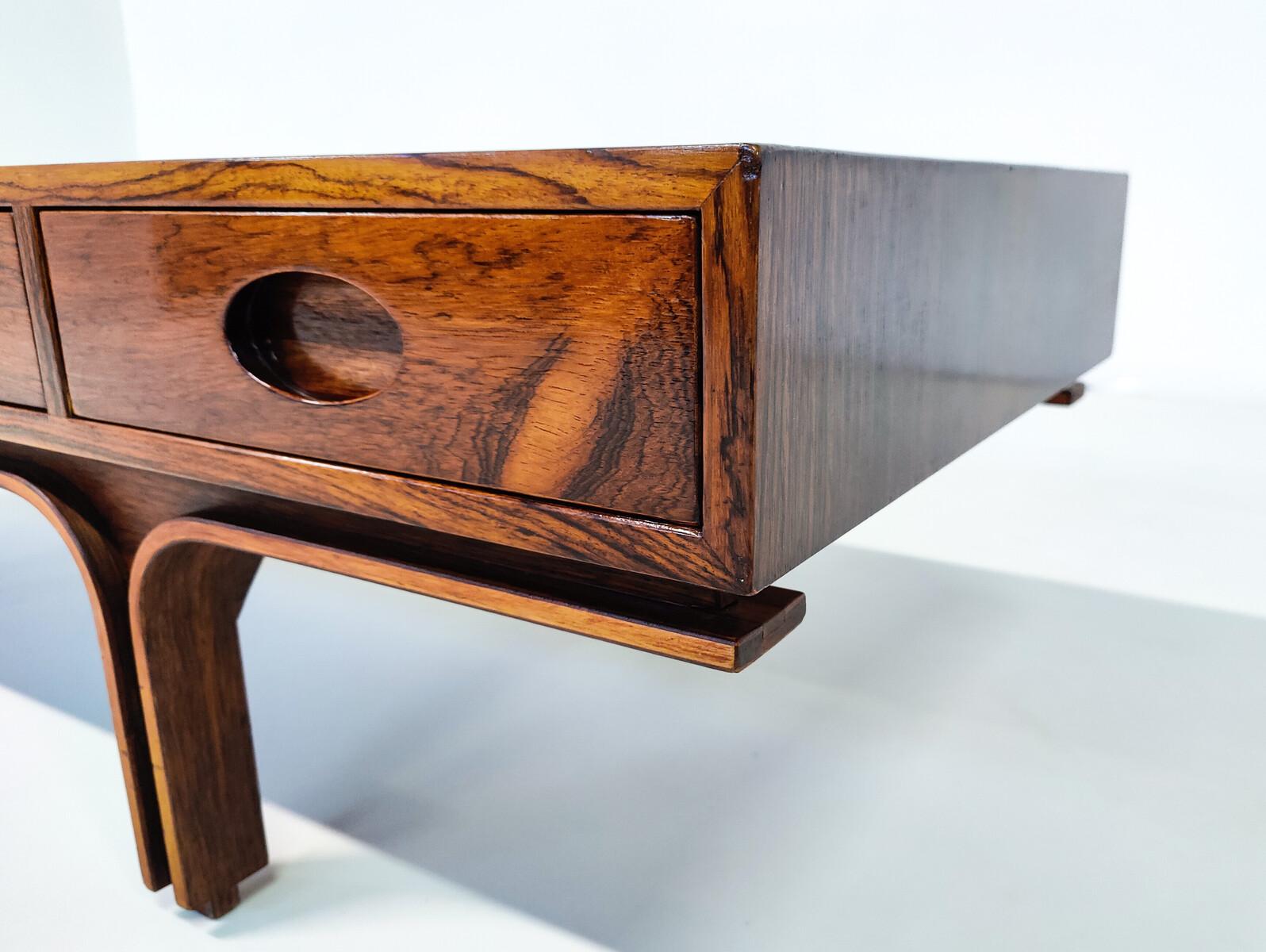 Wood Mid-Century Gianfranco Frattini, wooden Coffee Table for Bernini, Italy, 1960s For Sale