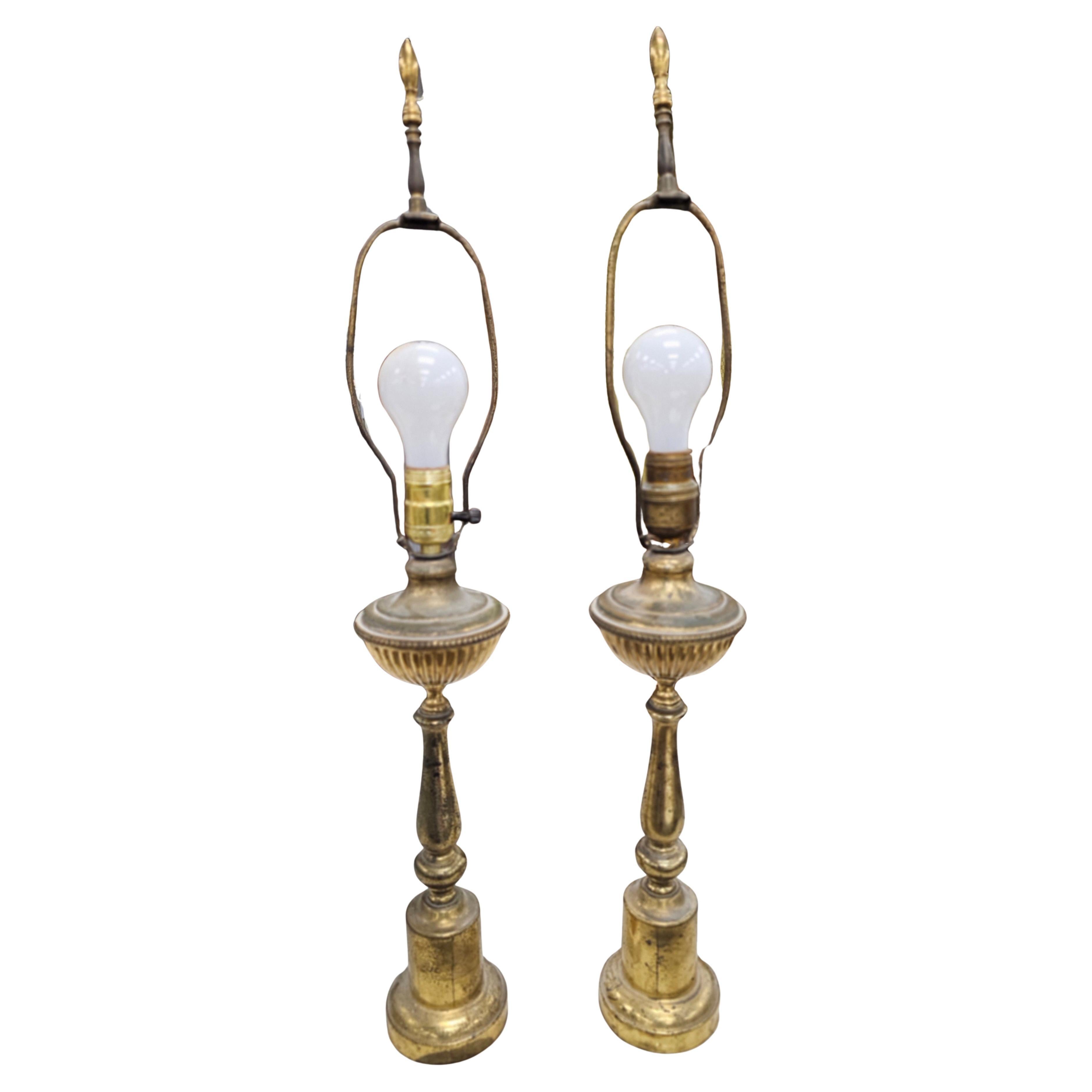 Lampes de table du milieu du siècle en métal, laiton doré et marbre en vente