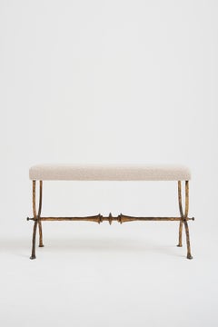 Tabouret long en fer doré du milieu du siècle dernier