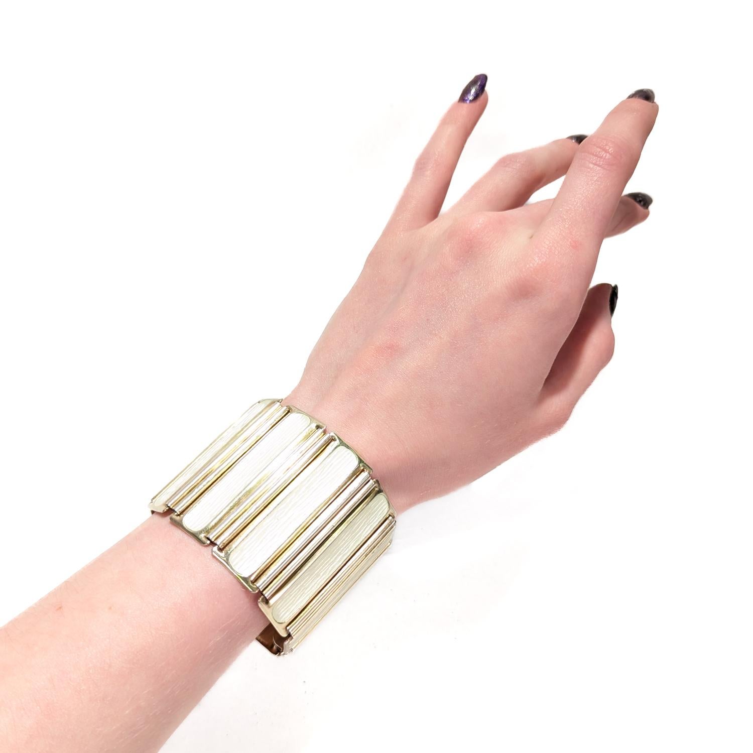 Mid-Century Gilt Silver & Enamel Bracelet by Grete Prytz Kittelsen for Tostrup For Sale 4