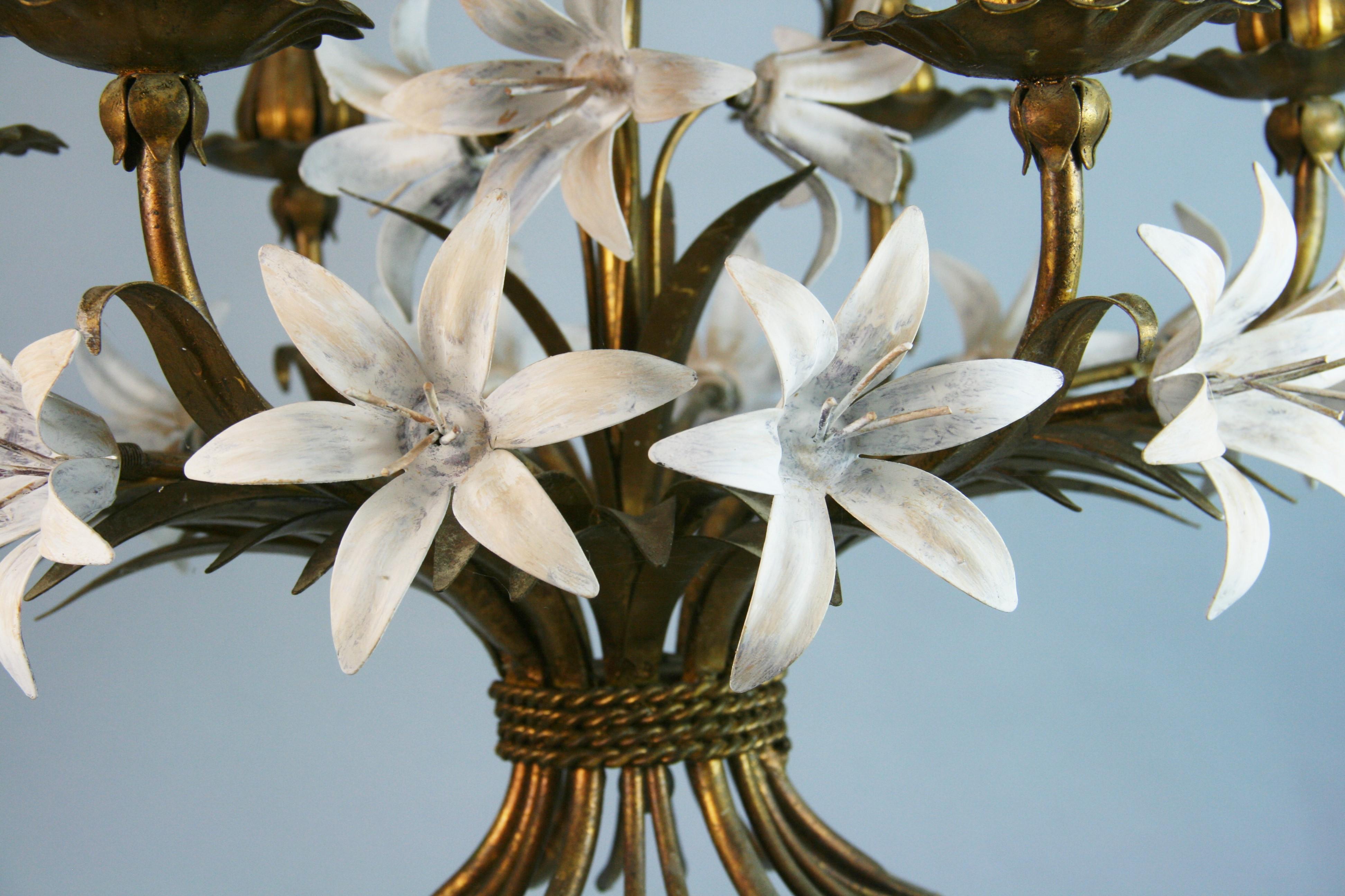 Mid Century Gilt Tole Italian Flower Six-Light Chandelier In Good Condition For Sale In Douglas Manor, NY
