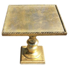Table d'appoint mi-siècle à piédestal en bois doré avec galerie torsadé