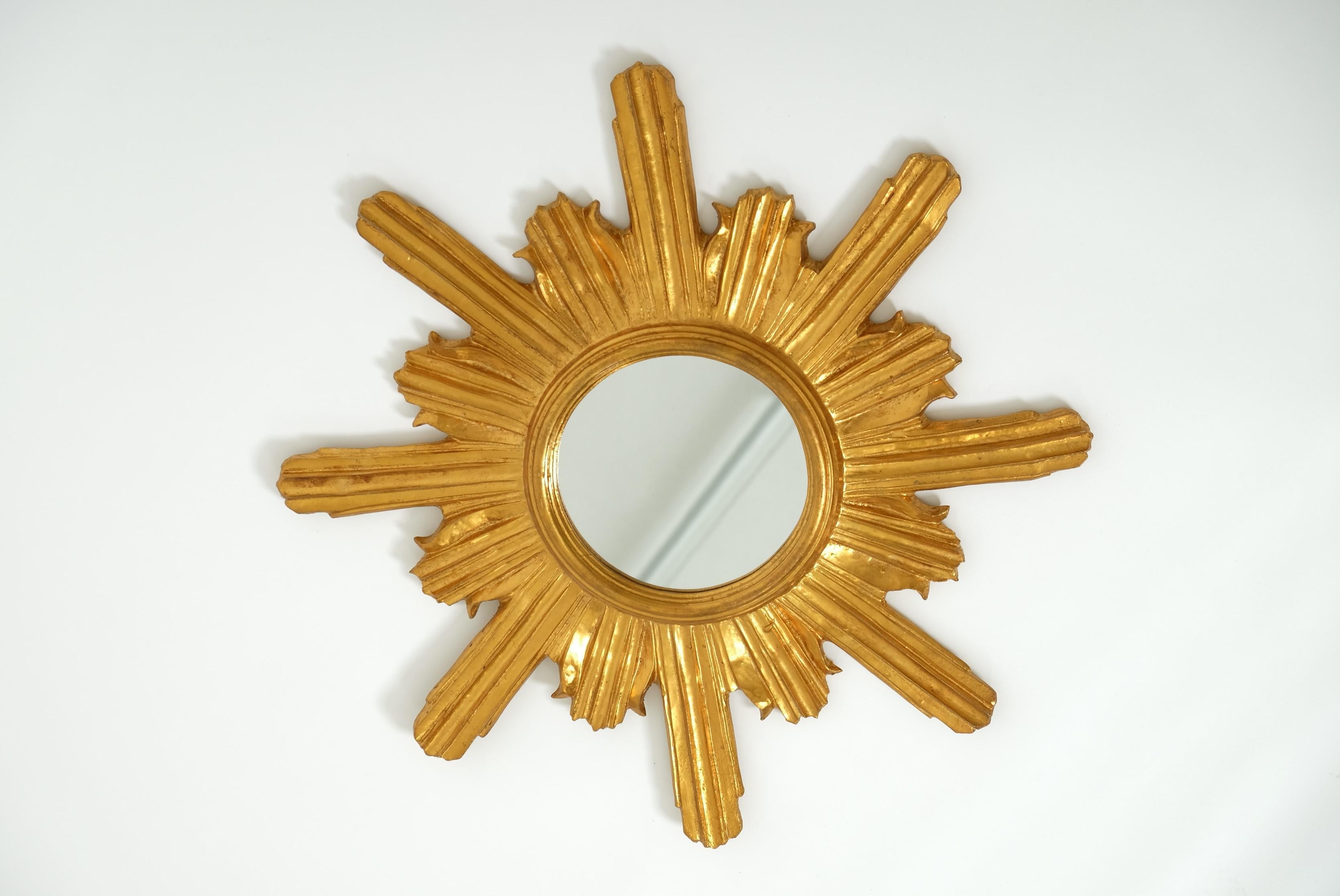 Mid Century Giltwood Sunburst-Spiegel, Italien 1960er Jahre im Zustand „Gut“ im Angebot in München, BY